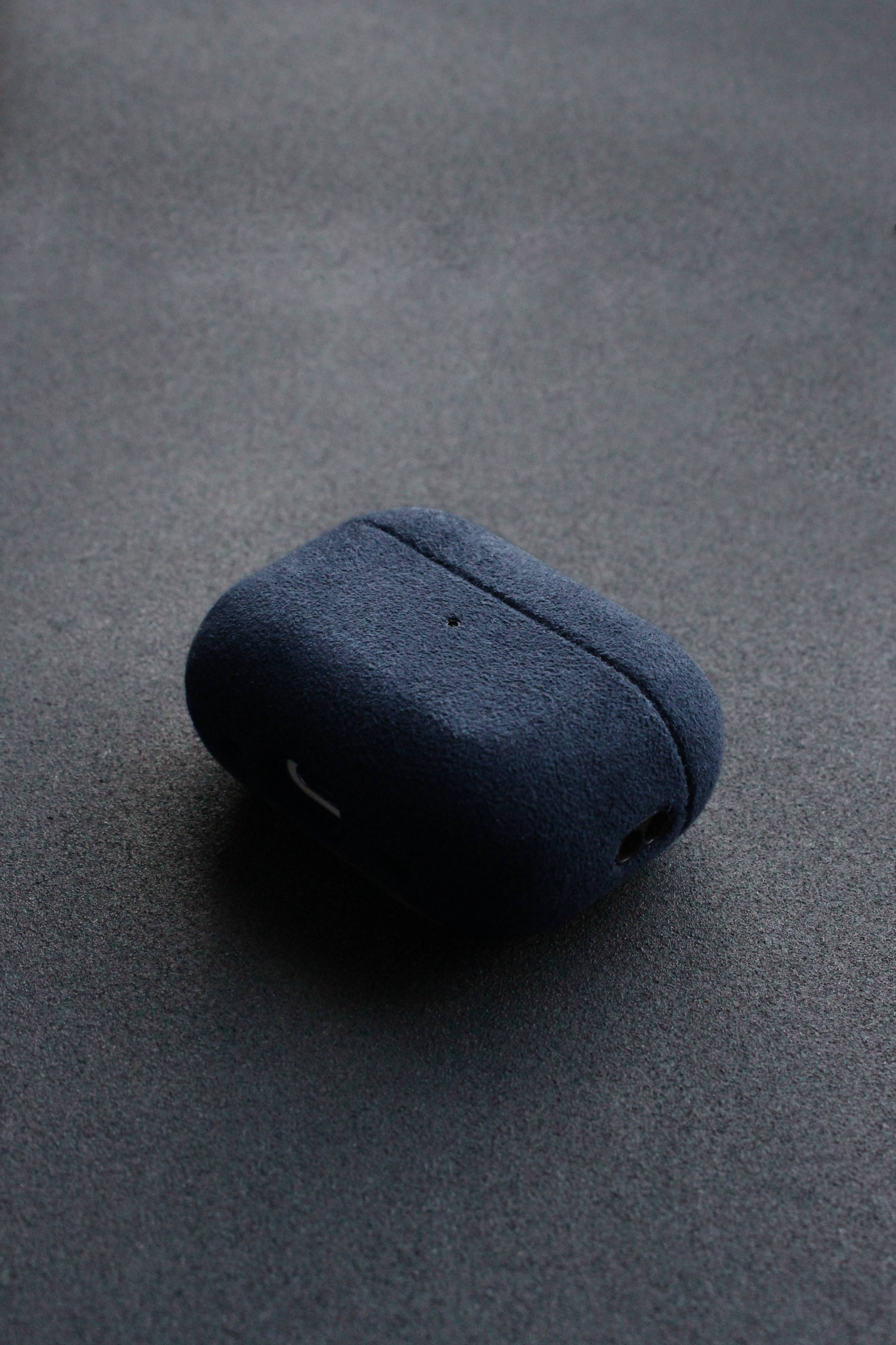 CORZA PODS Alcantara AirPods Case – Blue