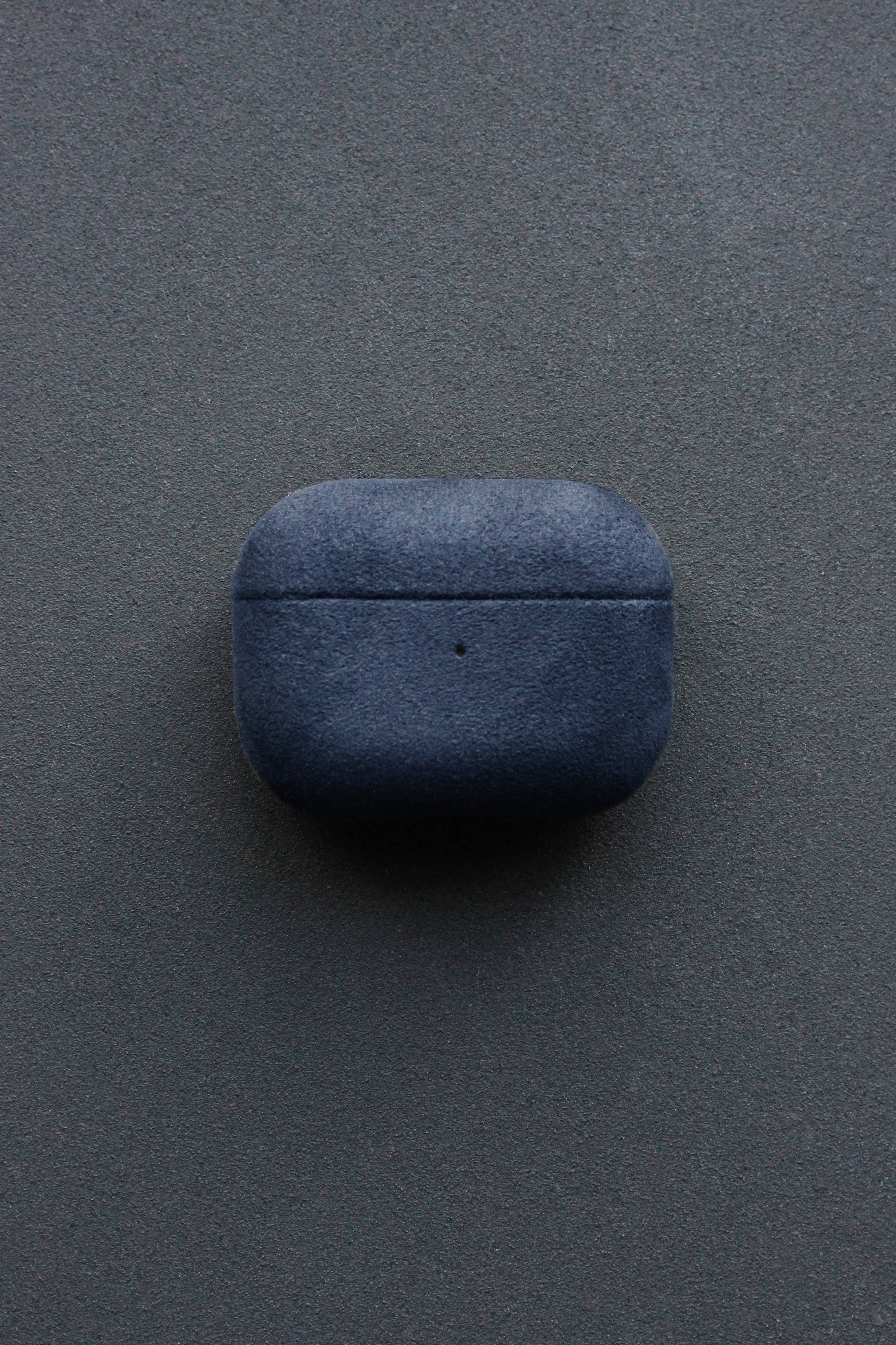 CORZA PODS Alcantara AirPods Case – Blue